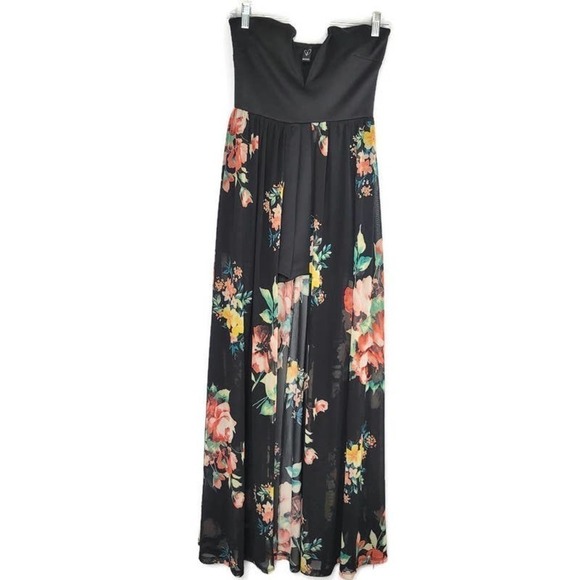 Windsor Pants - Windsor Walkthrough Romper Size Medium Shorts Floral Print Strapless